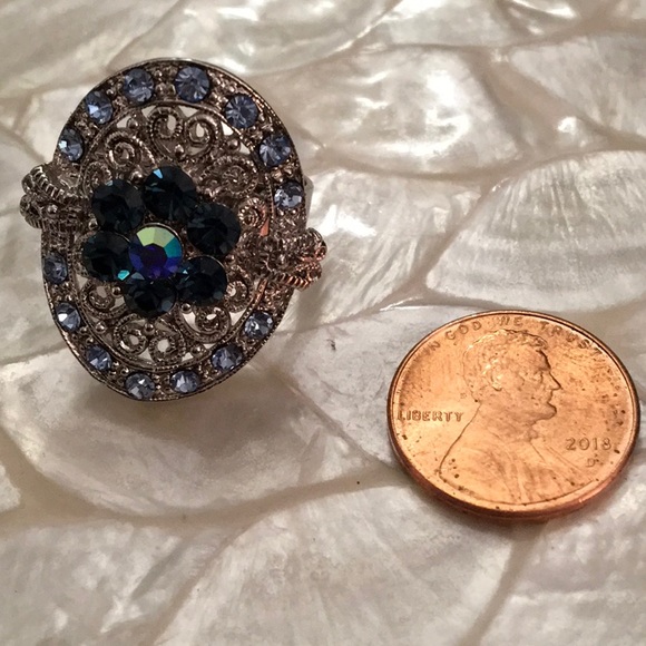 Silver Tone Faux Sapphire Blue Rhinestone Adjustable Ring NEW RED BANNER - Picture 4 of 5